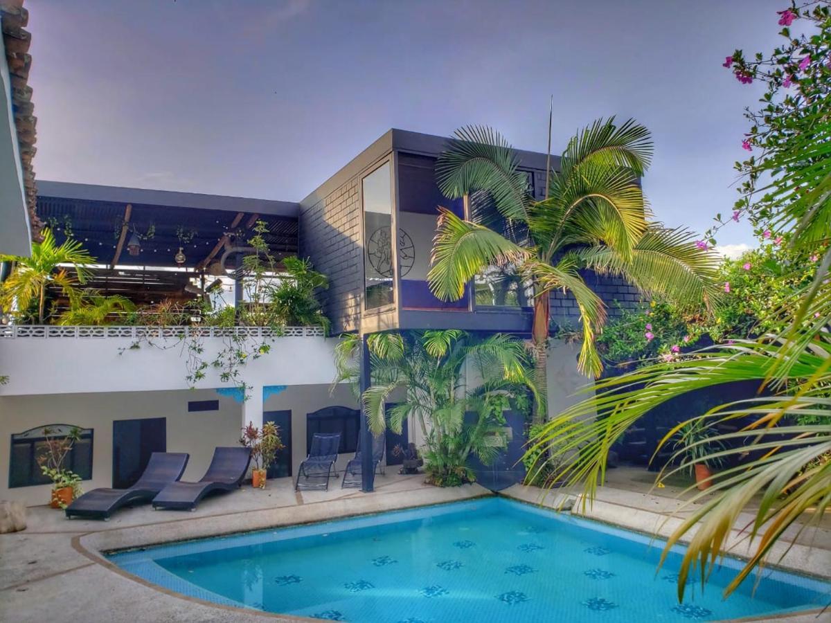 Capilla Del Sol Hotel Garzon  Exterior photo